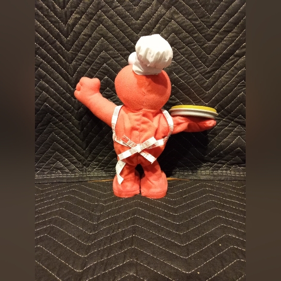 Early 2000s Fisher-Price Pizza Elmo - Picture 3 of 4